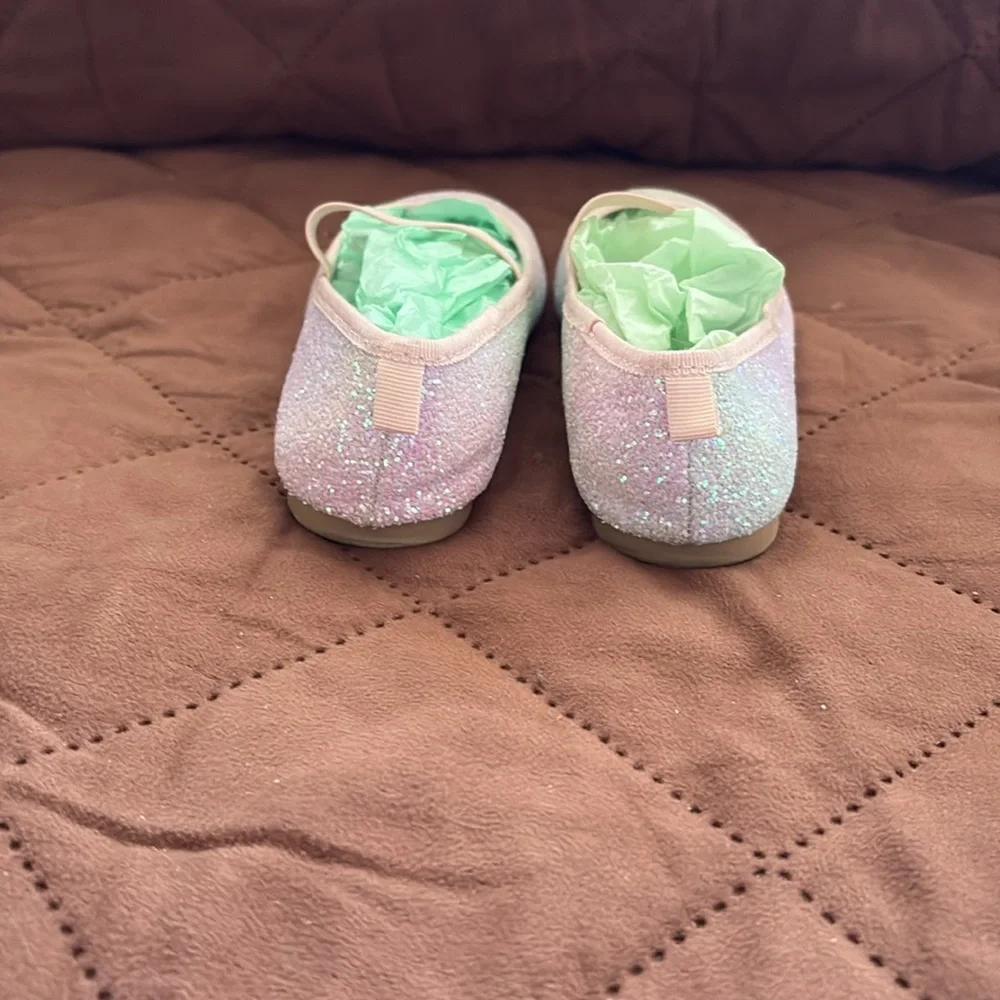 EUC H&M Kids glittery ballerina flats.